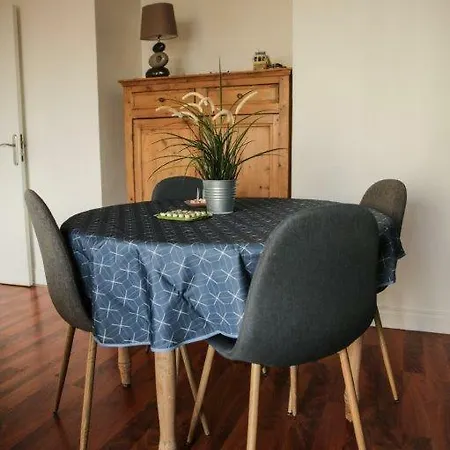 Apartment Entre Port Et Mer *