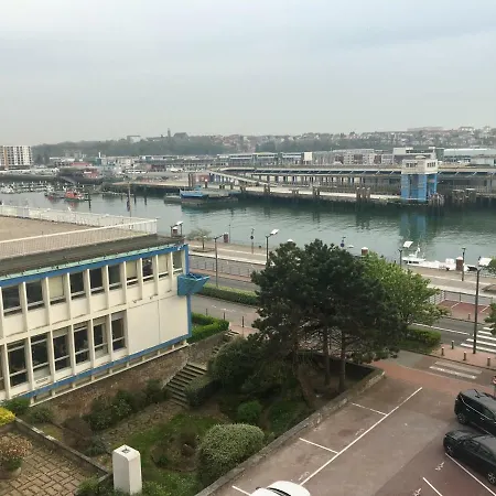 Entre Port Et Mer ブローニュ・シュル・メール