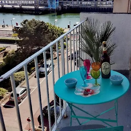 Entre Port Et Mer Apartment *
